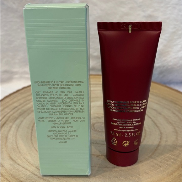 Jean Paul Gaultier - La Belle - Women’s- Full Size 75ml/2.5fl oz - Picture 3 of 3